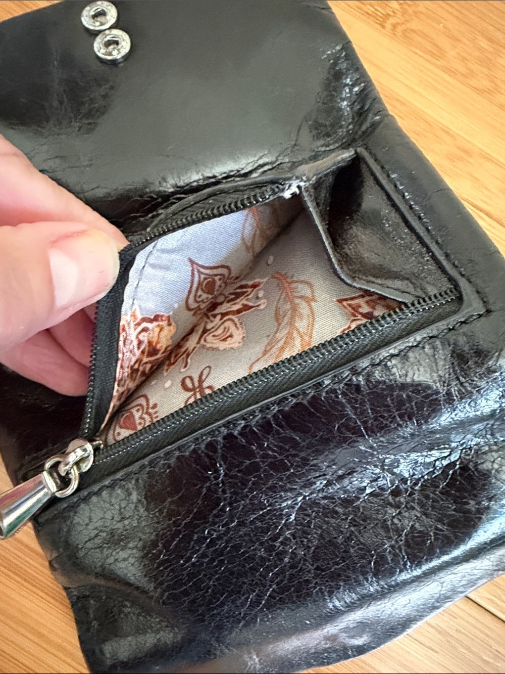 HOBO Black wallet - Picture 6 of 6